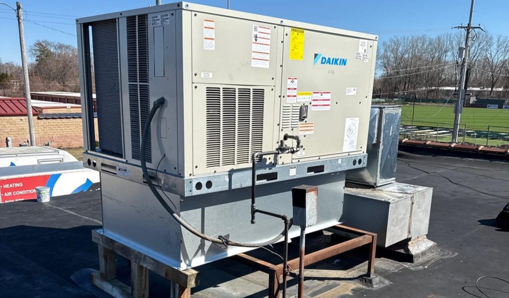 best hvac company for businesses in Oak Creek HVAC company for businesses in Oak Creek, commercial HVAC services, commercial heating and cooling